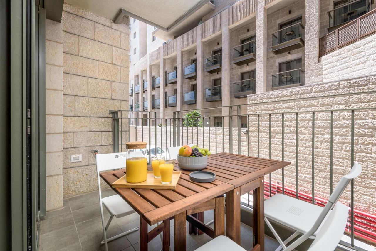 Haneviim Boutique - Mamilla Area Sea-U エルサレム エクステリア 写真